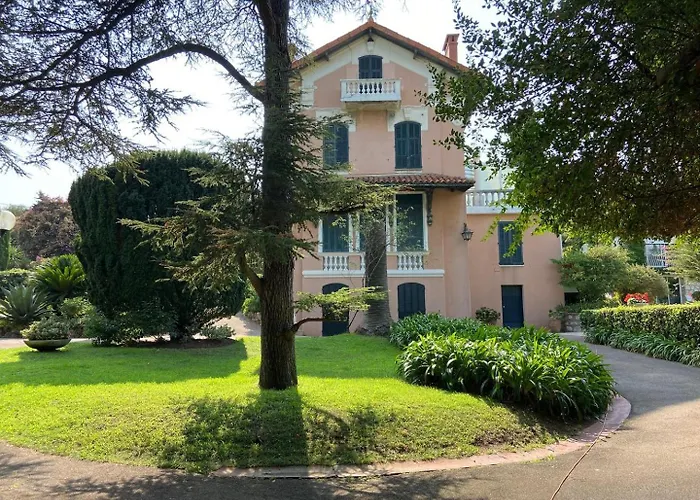 Magnifique Propriete - Piscine - 别墅 *