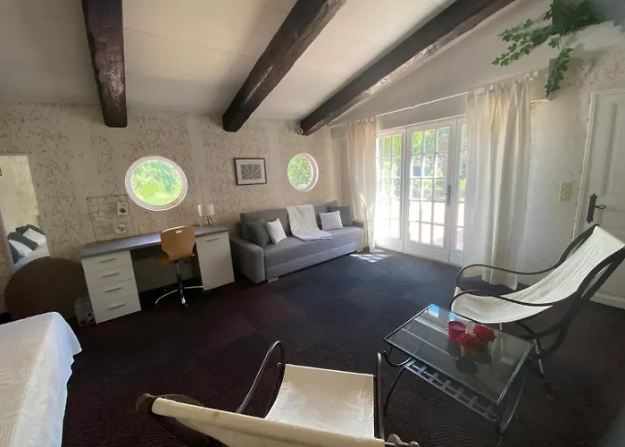 Magnifique Propriete - Piscine - 别墅 昂蒂布